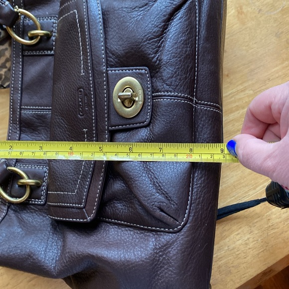 Coach purse bag F-19044 leather brown 12(14)x9x4” pre-owned - Picture 12 of 17